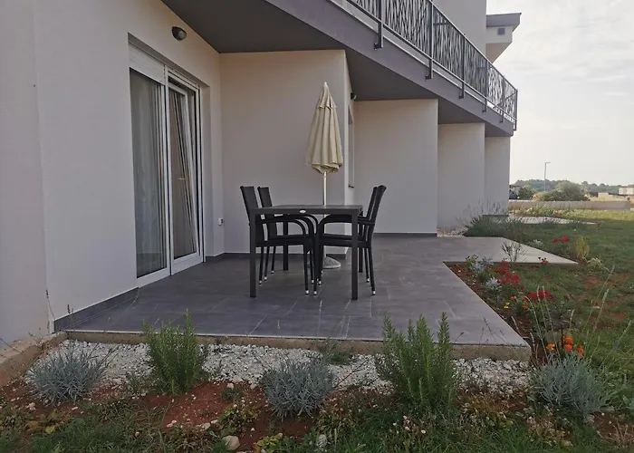 Apartment Eden