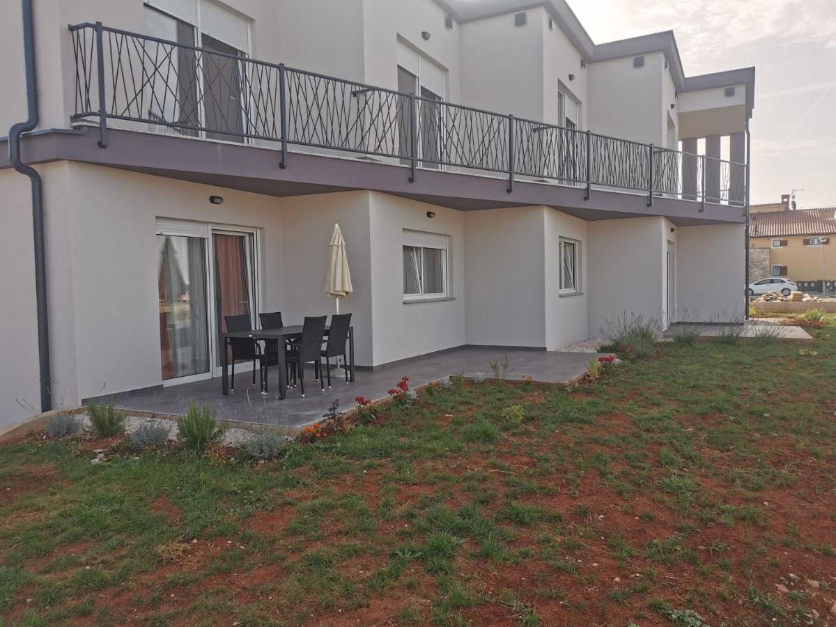 Eden Apartment